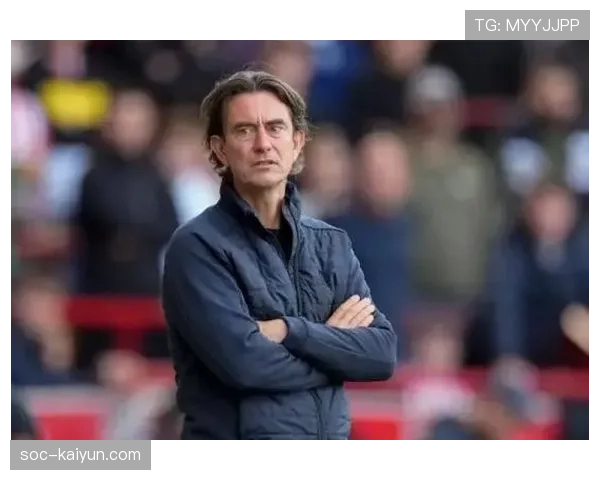 阿斯顿维拉2-0战胜布伦特福德，稳固积分榜前四位置。